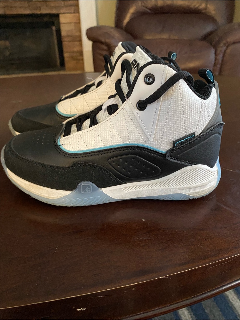 And1 Kids High-Top Sneakers in White, Black & Teal
